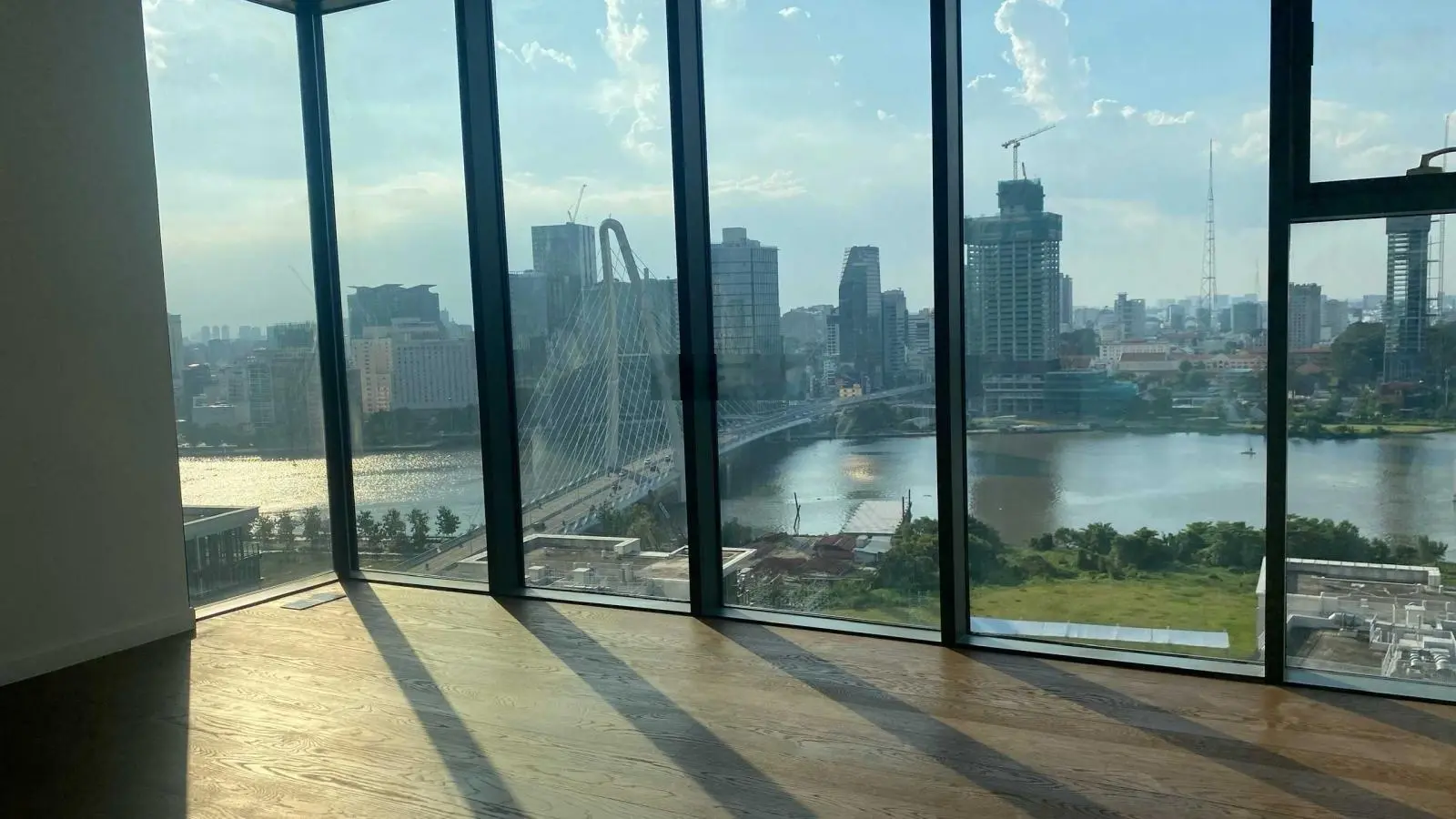 Sở hữu tầm view thượng thừa The Opera Thủ Thiêm chỉ với hơn 11 tỷ đồng. Giá siêu hời cho nhà đầu tư