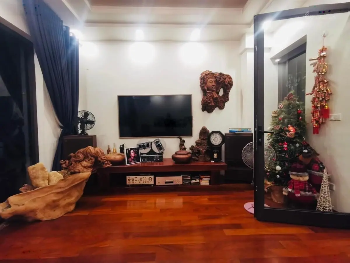 Bán nhà víp Đặng Văn Ngữ, lô góc 3 thoáng 6 tầng thang máy gần hồ ôtô đỗ cửa 50m2/6t/5.1mt 11tỷ tl