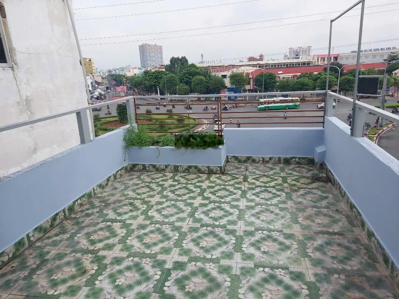 Hiếm! Bán gấp nhà ngay vòng xoay Phú Lâm 50m2 giá 9.399 tỷ bớt mạnh