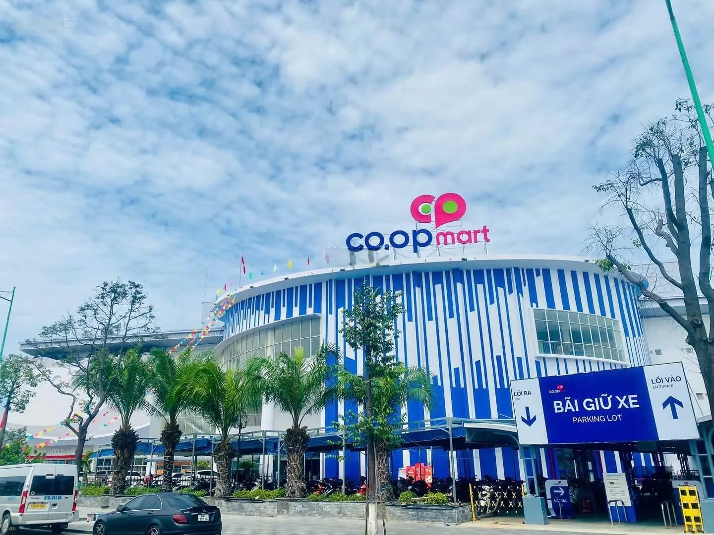 Bán nhà 4 tầng đẹp đường Mậu Thân, Phan Thiết cạnh Coopmart Phan Thiết 17 tỷ