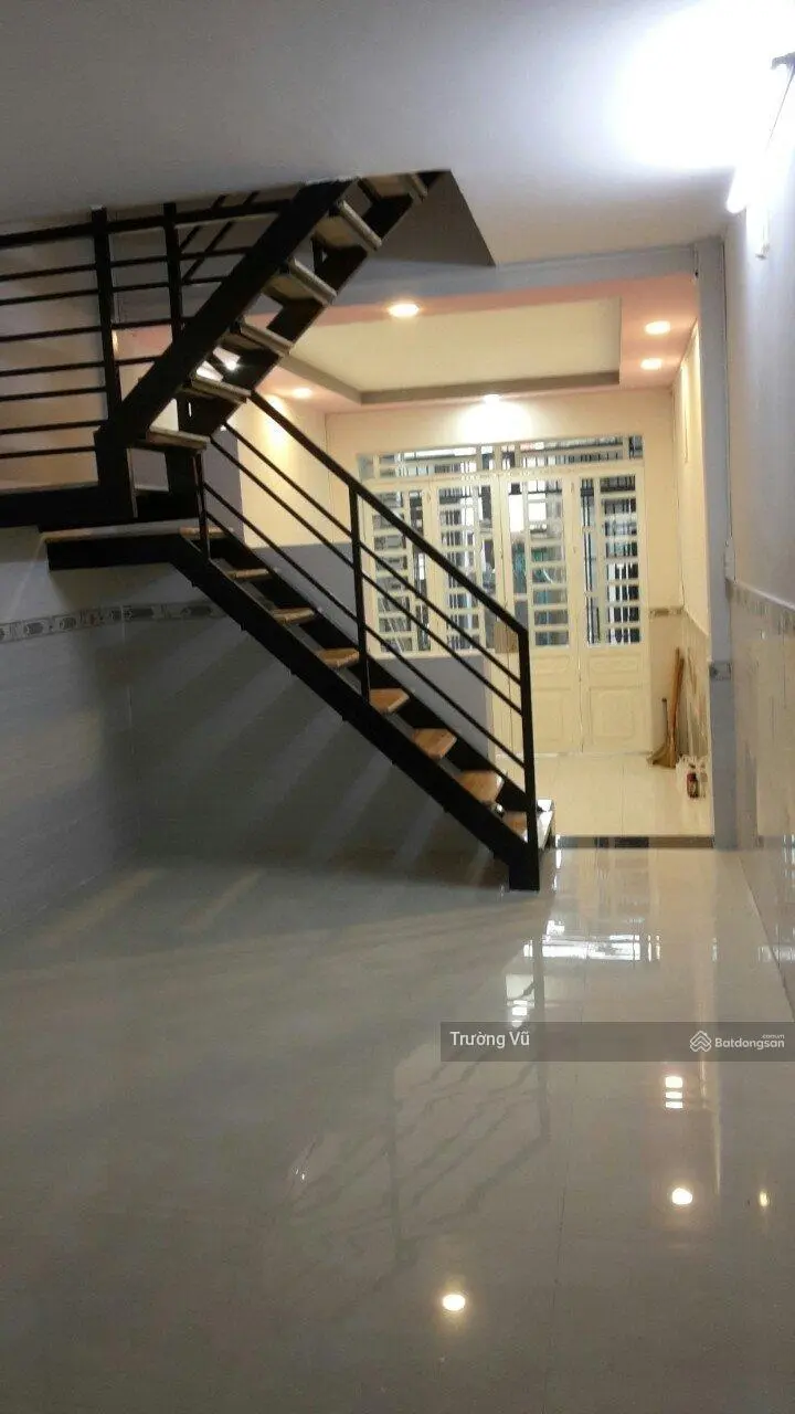 bán nhà 2 tầng 36m2 giá 3ty750 gần chợ thủ đức, trường thọ, nhà còn mới, ở ngay, đầu tư, cho thuê