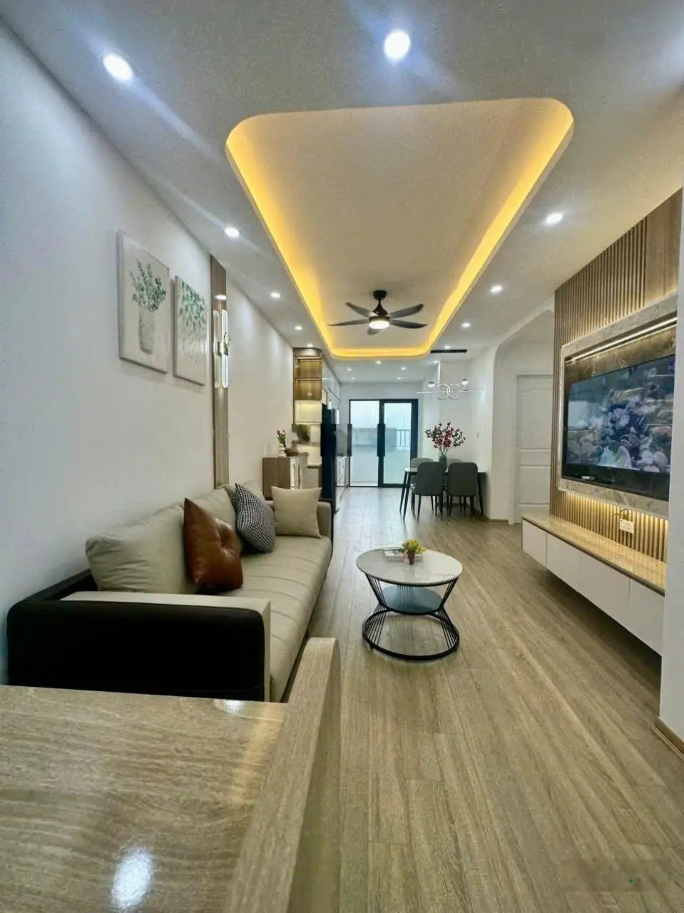 Bán nhanh căn 70.32m2, 2 ngủ& 2VS. HH 3A Linh Đàm Hoàng Mai. LH: 0966 455 *** em Thuỷ