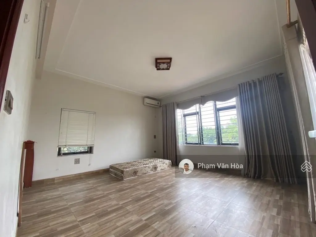Bán nhà biệt thự áp mái Thôn Vệ - Nam Hồng ĐA: DT 204m2 giá 18 tỷ.