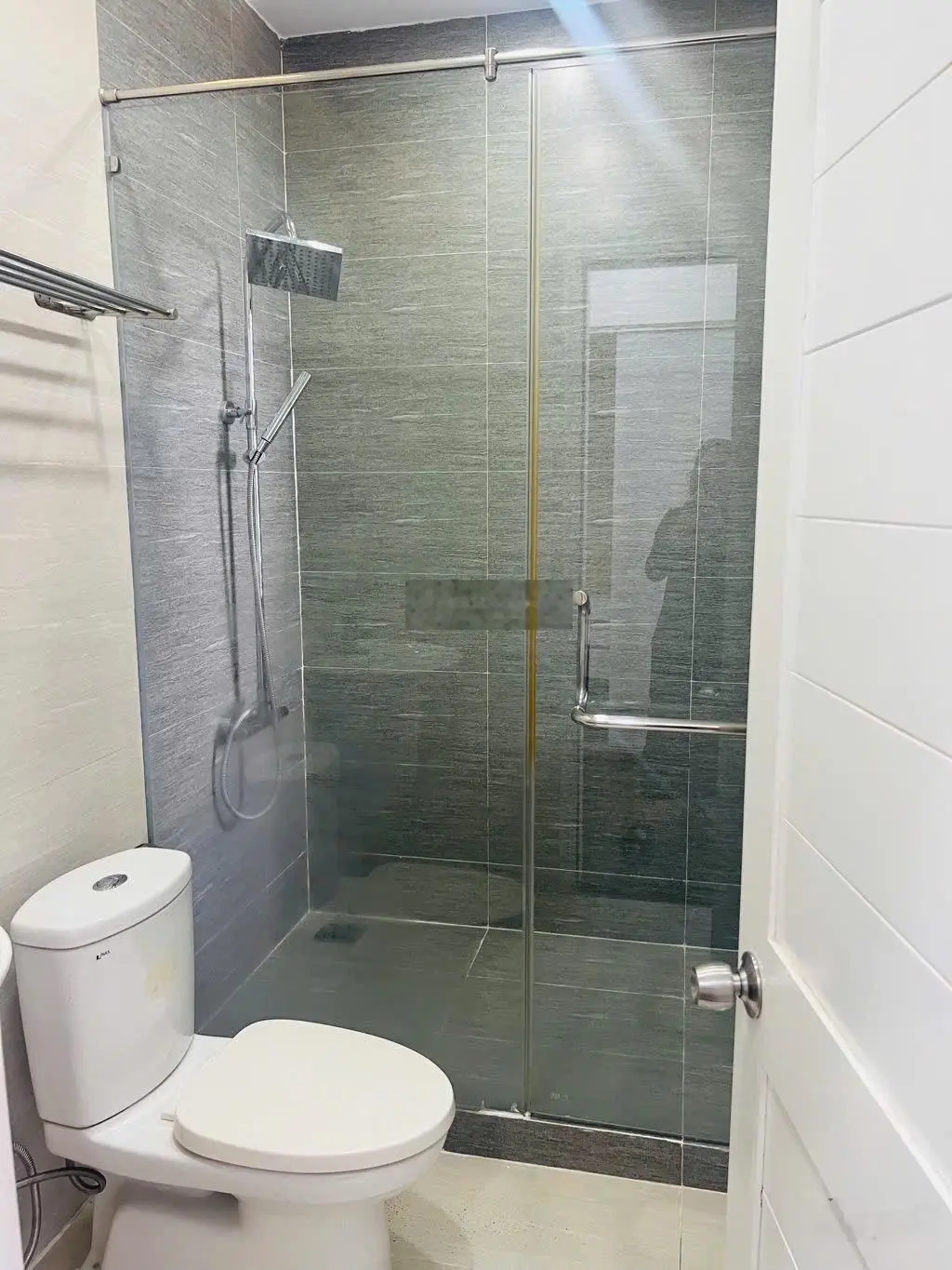 Bán nhà 3 tầng mới đẹp mt lý nhân tông, dt 100m2, giá nhỉnh 8,x tỷ