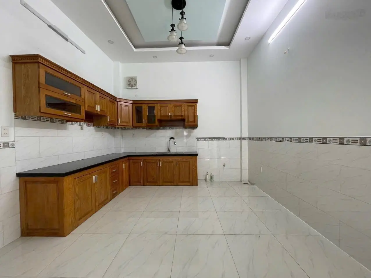 Bán nhà 1 trệt 2 lầu hẻm xe hơi Đường Bưng Ông Thoàn ngay chợ Tăng Nhơn Phú B gần Khu Công Nghệ Cao