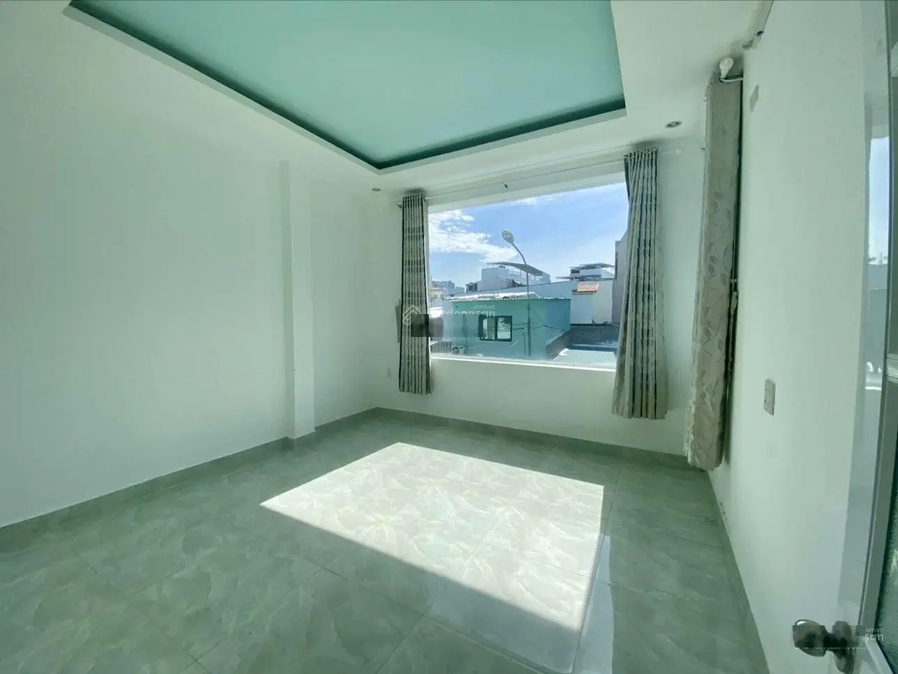 Bán lô đất 2 mặt tiền tặng nhà 3 tầng DT 75m2 hướng Đông Nam VCN Phước Hải xây dựng tự do