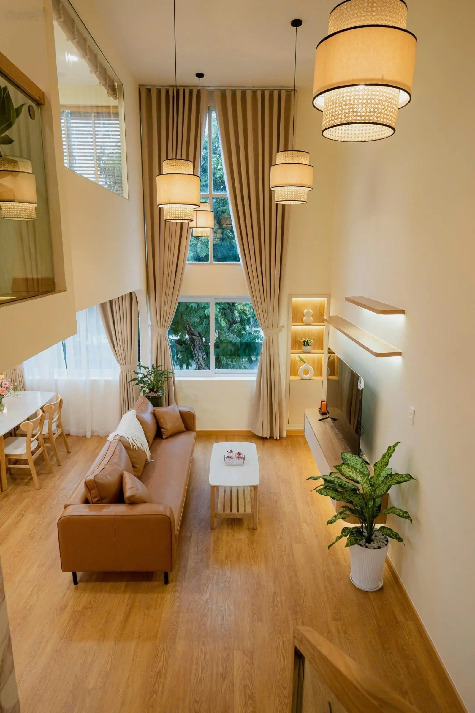 Bán căn hộ Duplex Mỹ Cảnh 3 phòng ngủ, 116m2, nhà đẹp full nội thất