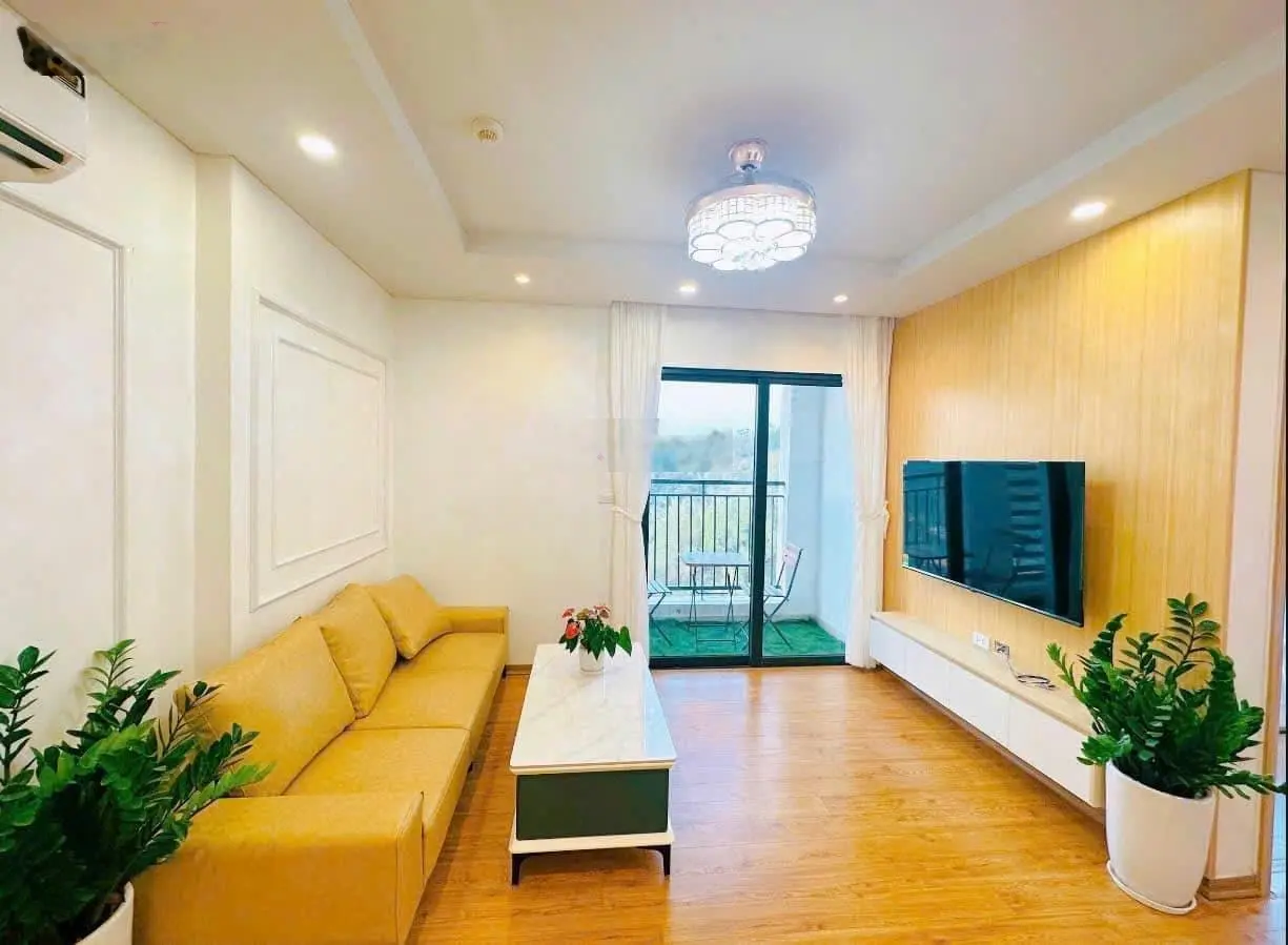 Cần tiền gia đình e bán gấp căn hộ 2pn chung cư Green Bay Garden(Bim 30 Tâng) Hùng Thắng - Hạ Long