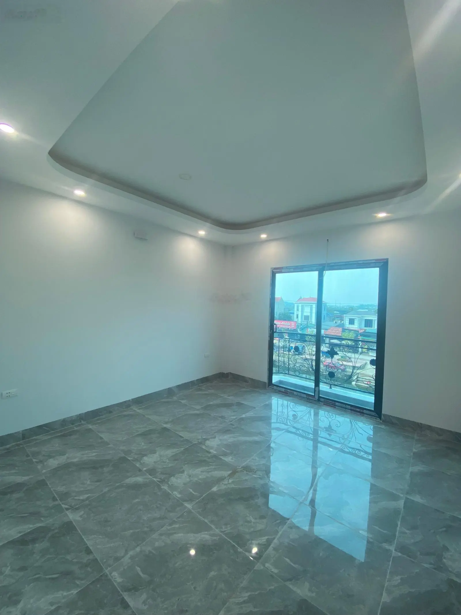 BIỆT THỰ LIỀN KỀ VIEW HỒ. 65m2 .5,x Tỷ ,2 MẶT ĐƯỜNG TRƯỚC SAU VÀO NHÀ ,GARA Ô TÔ RỘNG RÃI
