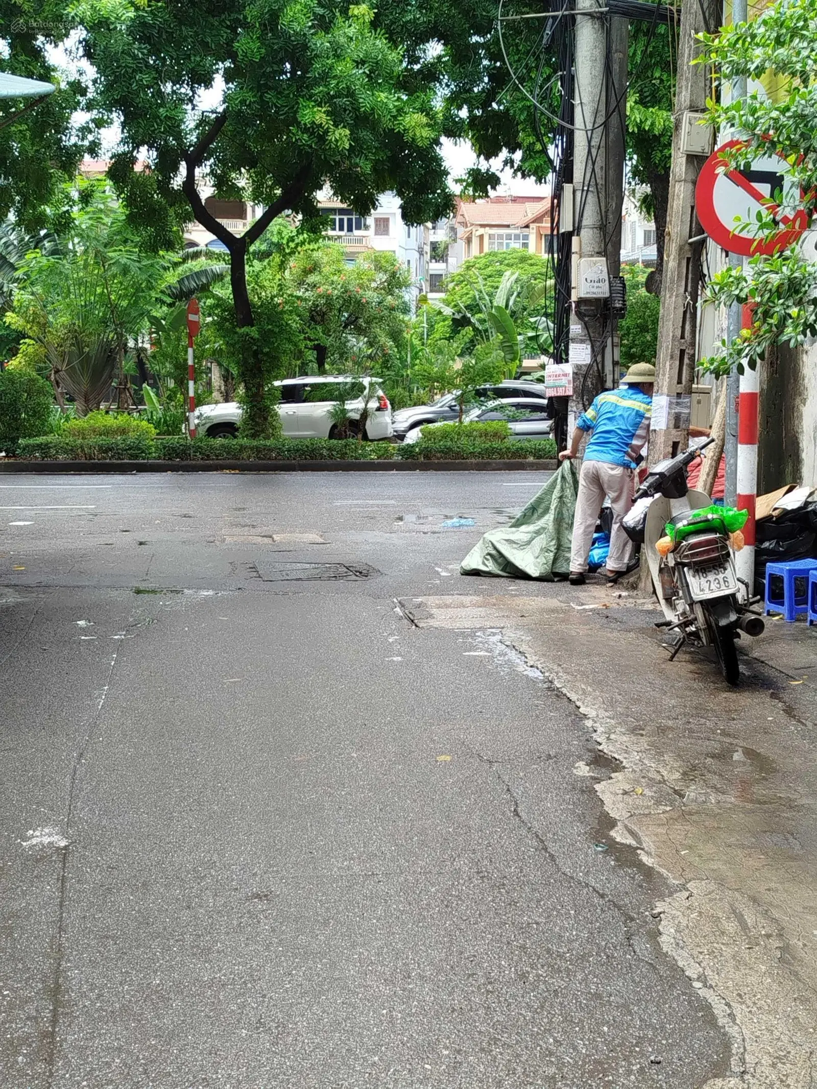 BÁN NHÀ TẬP THỂ ĐƯỜNG LÁNG - ĐỐNG ĐA - 20M RA PHỐ - TẶNG FULL NỘI THẤT - 55M - 2 NGỦ - 1VS - 3TỶ