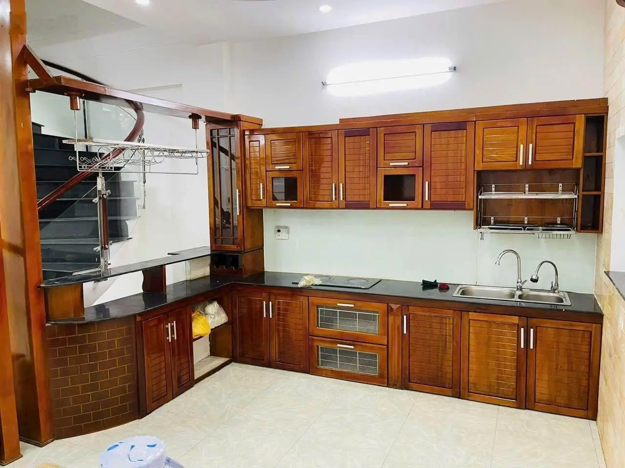 Bán nhà 2 lầu mặt tiền đường số 39 phường Bình Trưng Tây TP Thủ Đức, giá 11,2 tỷ