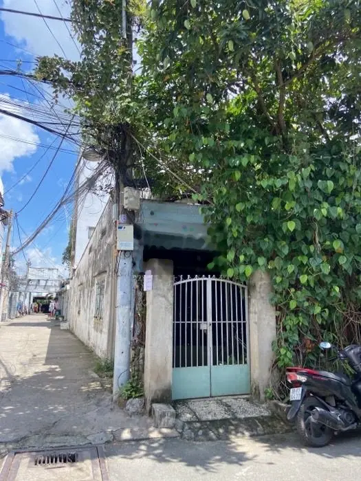 BÁN NHÀ LÔ GÓC HẺM Ô TÔ TRÁNH, GẦN CẦU TRƯỜNG THỌ, 80M, 6,6 TỶ.