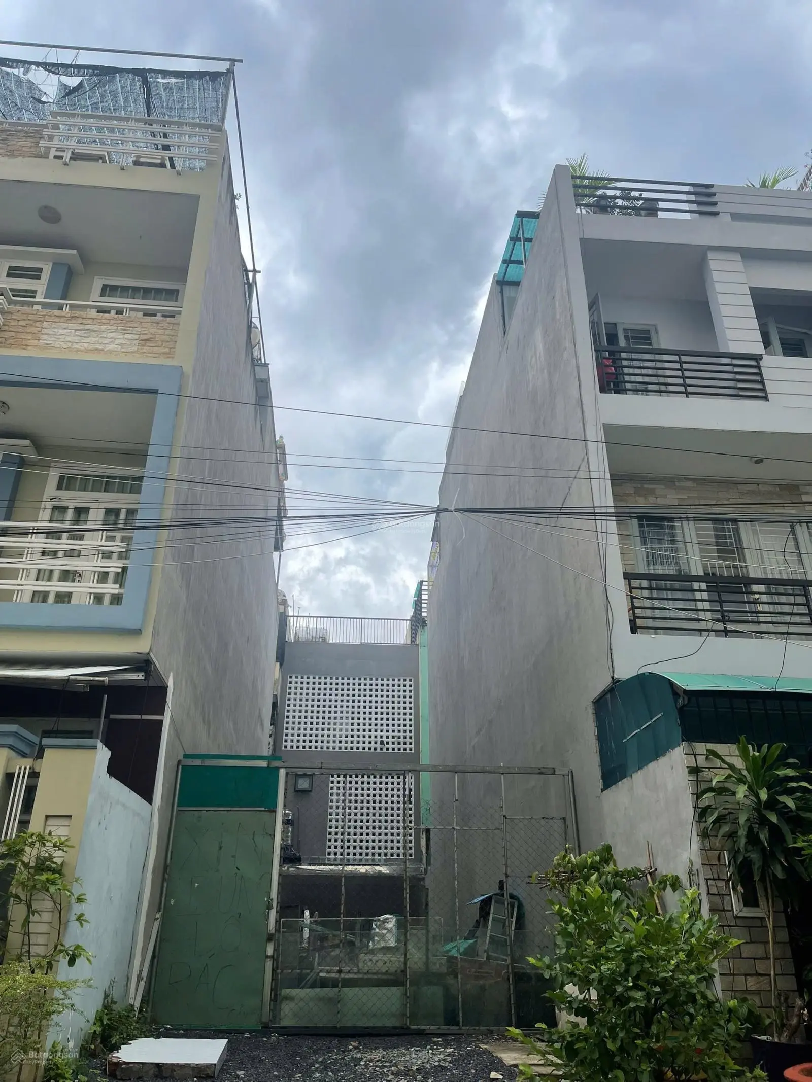 Bán đất P. An Phú Quận 2 diện tích 5x20m đất trống. Đường 12 mét vị trí VIP giá tốt nhất khu vực