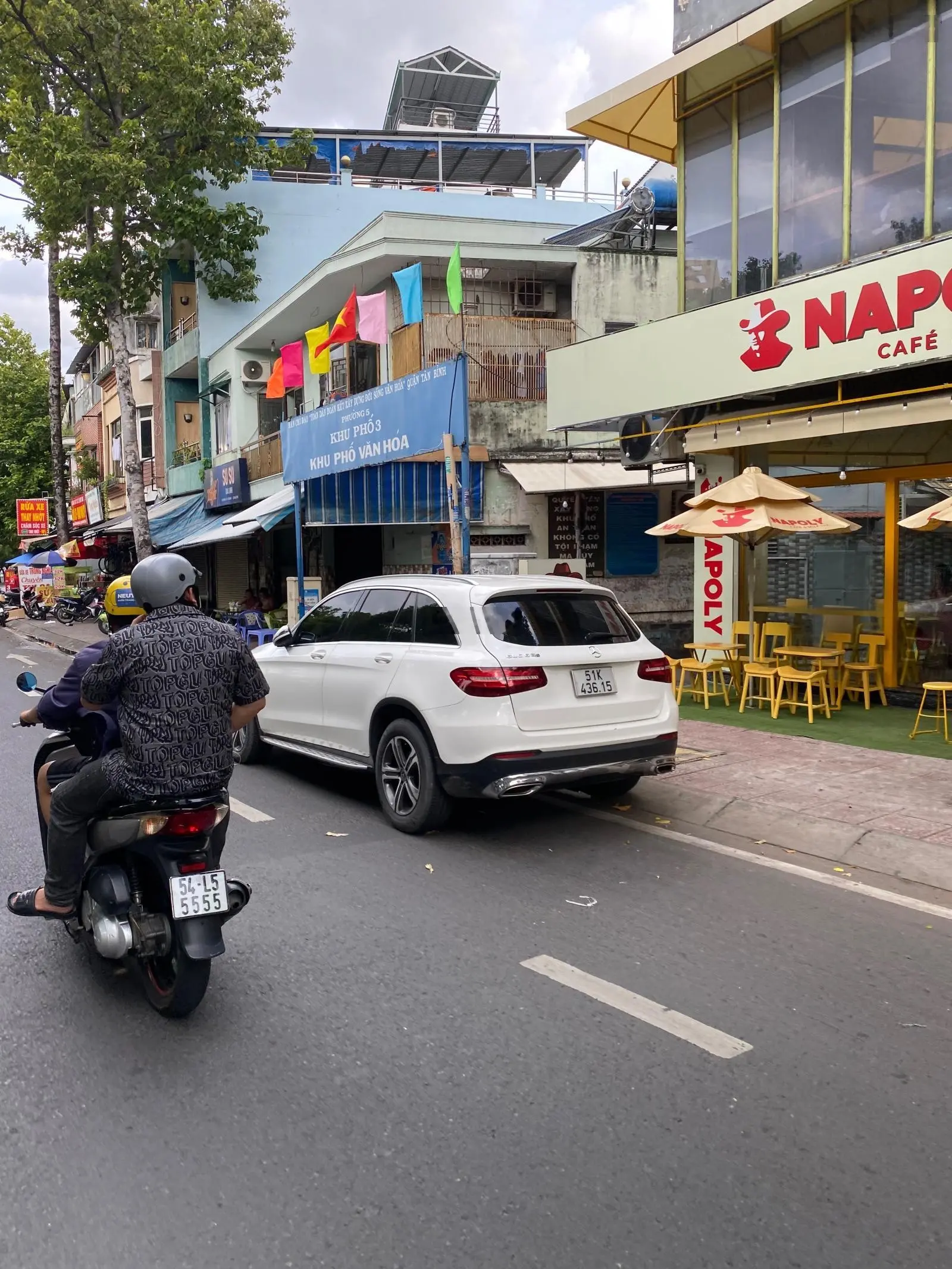 * Nhà căn góc 2 mặt tiền 200m Tây Thạnh, Tân Phú , thuận tiện làm Showroom