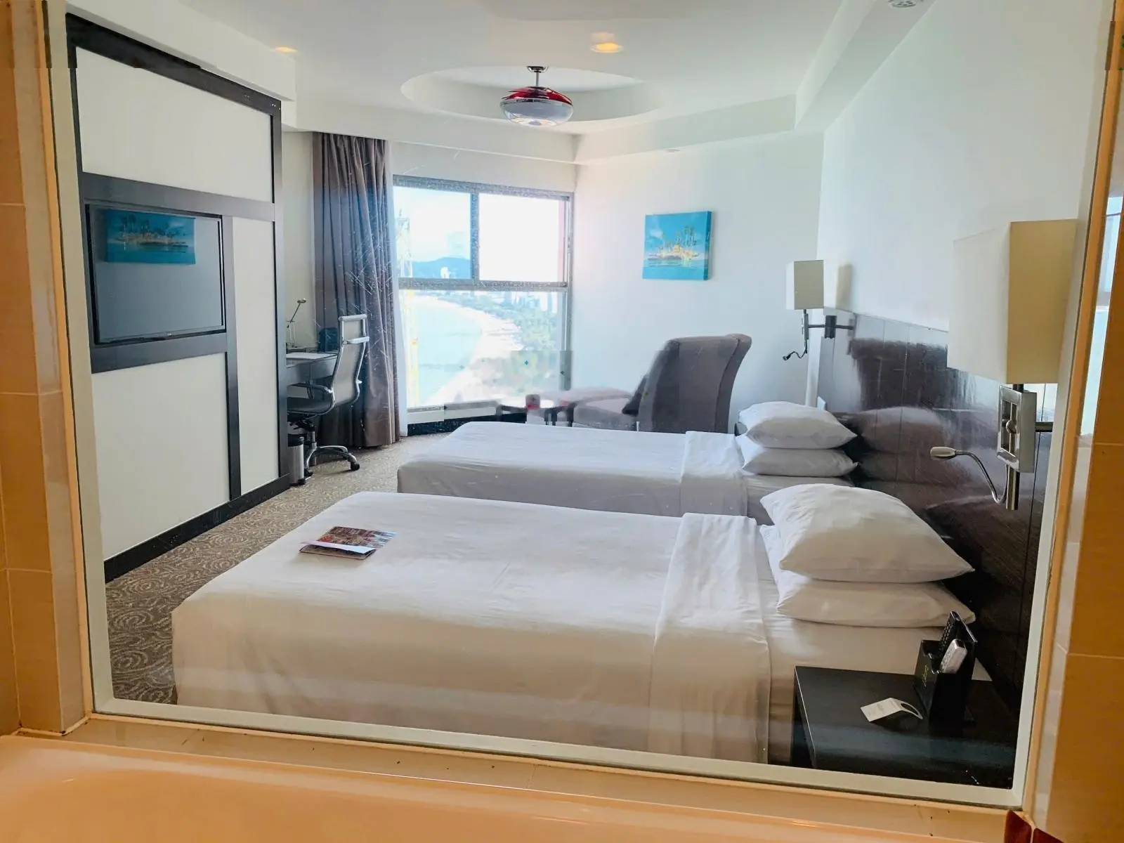 Căn trục 37, trục 38 tầng cao đẹp nhất tòa Havana Nha Trang, đầy đủ nội thất