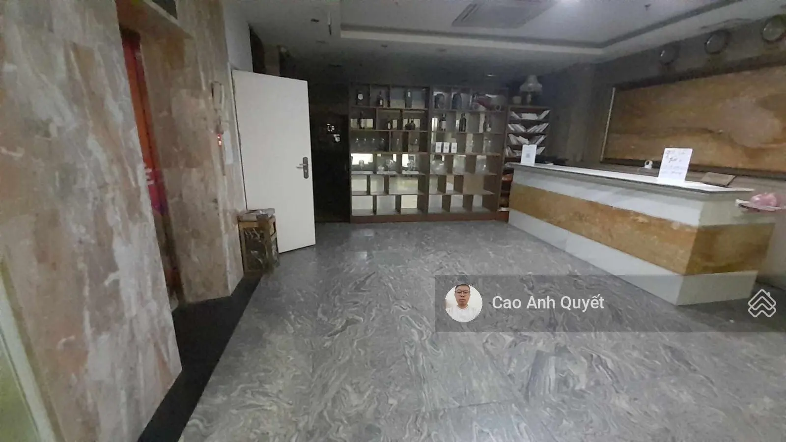 Bán Nhà Phố Đỗ Quang Quận Cầu Giấy 200m10T MT10m LÔ GÓC Sổ Hoàn Công 70 Tỷ Đỗ Quang.