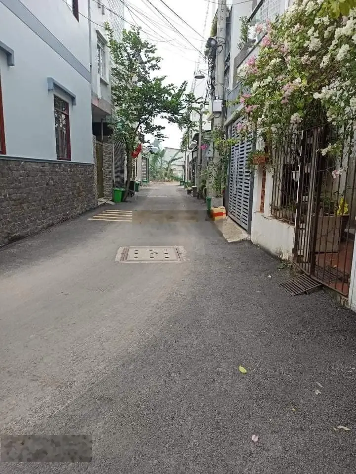Cực rẻ 50tr/m2 hẻm xe hơi, 100m2 full thổ, Không QH, Đường 11, Trường Thọ, Thủ Đức