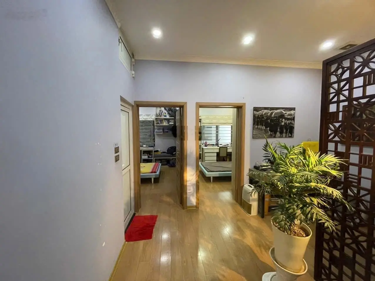 Bán nhà ngõ 374 Âu Cơ 95m, mặt tiền 6m, ô tô tránh, vỉa hè rộng. Giá 9,5 tỷ