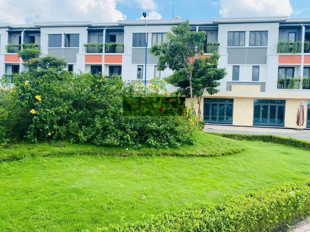 Nhà phố trung tâm thuận an giá tốt