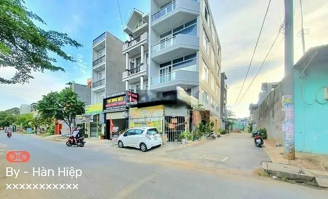 Bán nhà 2 lầu đường 6 Long Trường .Q9 - DT : 57m2 giá 4 tỷ 4