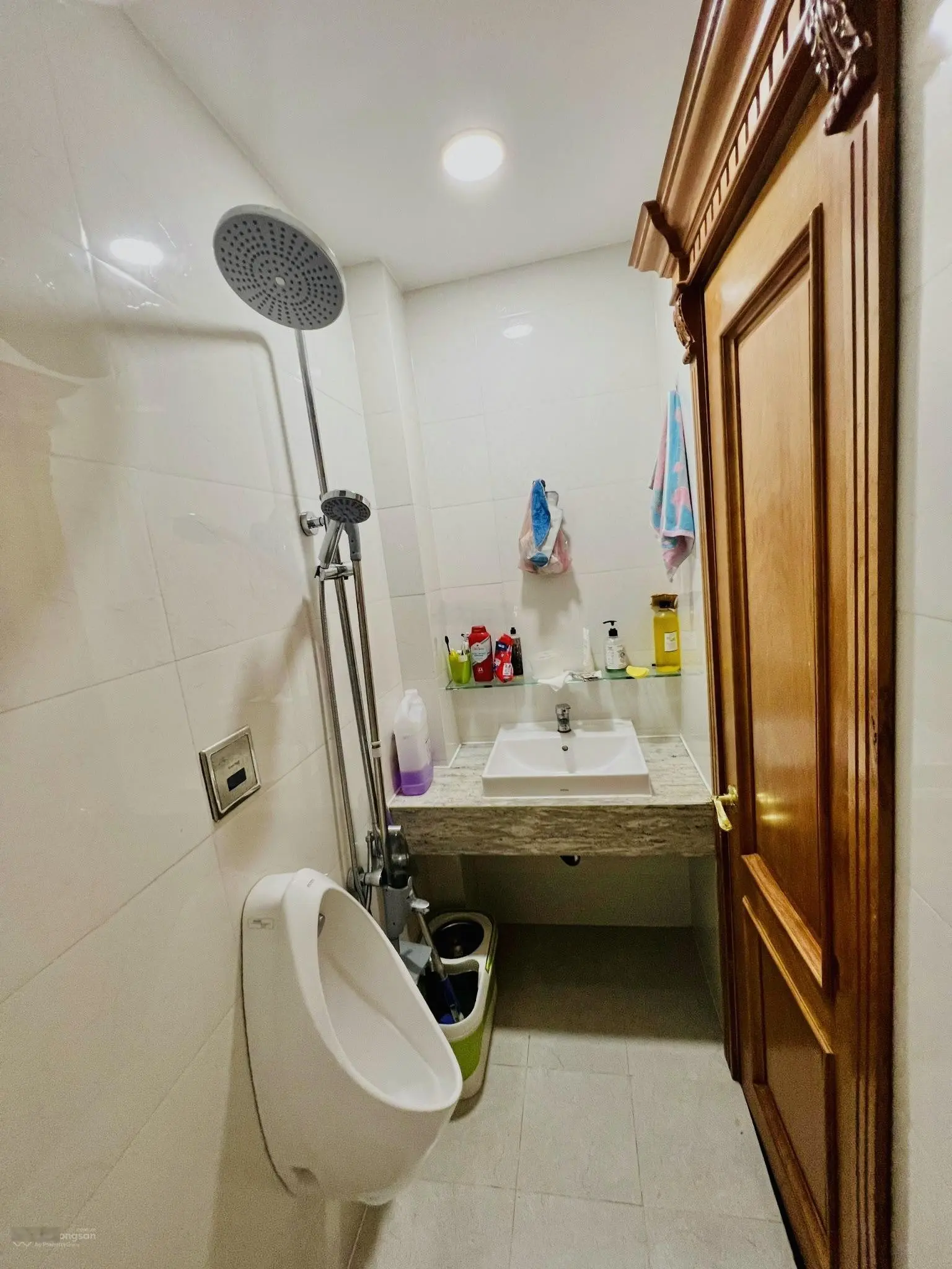 Bán nhà 3 tầng đối diện Gigamall - Dt 4*23m - Hẻm xe hơi tới nhà - Giá 8.290 tỷ
