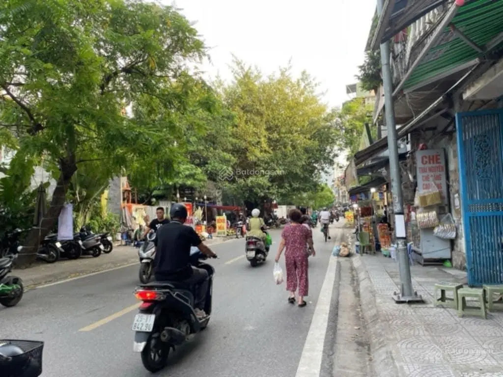 Mặt phố Hoàn Kiếm -Phúc Tân- trung tâm- ôtô tránh - đầu tư - kinh doanh sầm uất - dòng tiền ổn định