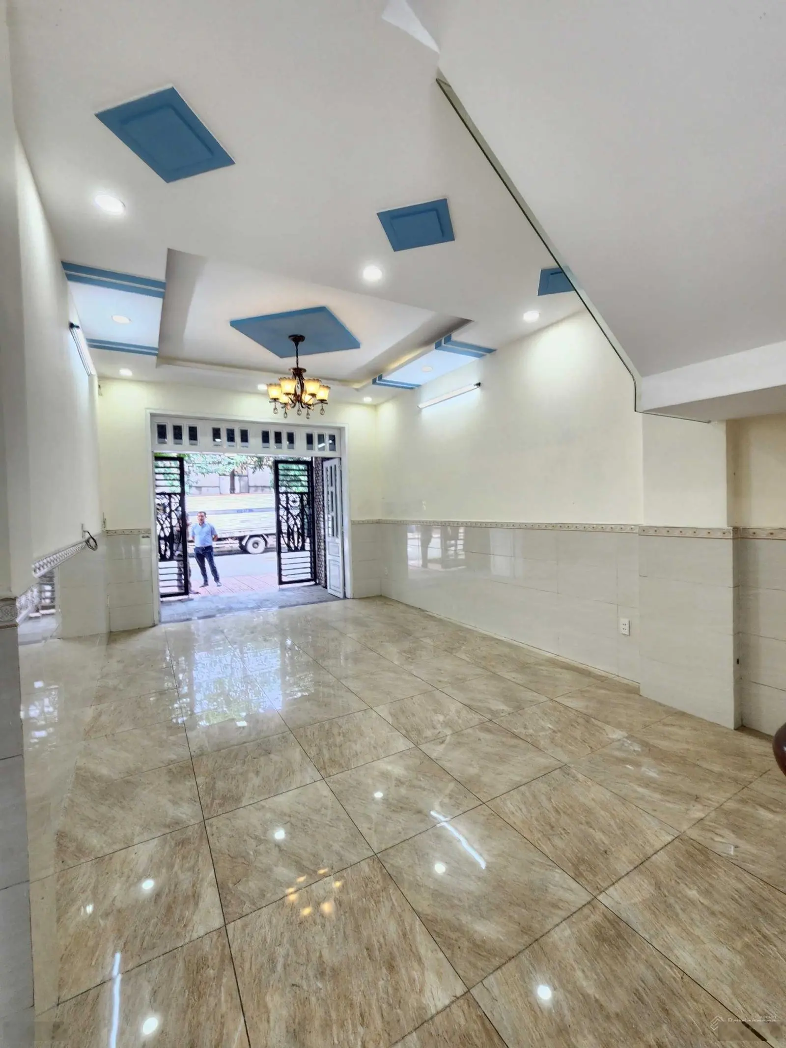 3tỷ2 Tl bán nhà hoàn công 1 trệt 2 lầu khu nhà ở Phú Mỹ Hiệp 60,6m2(4x15m) gần TT Y Tế Dĩ An 500m
