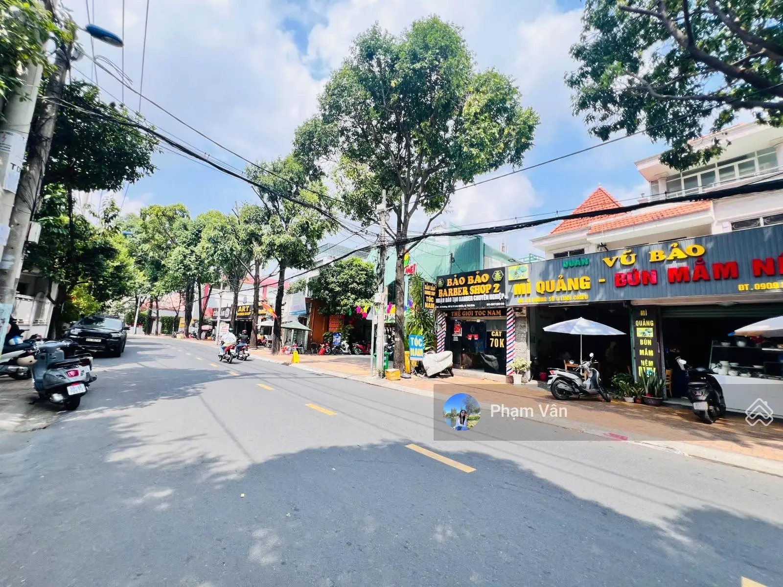 Chỉ 3 Tỷ nhỉnh - Nhà tuyệt đẹp 2PN - 2WC - Full nội thất chỉ việc vào ở- HXH- Gần Võ Văn Ngân