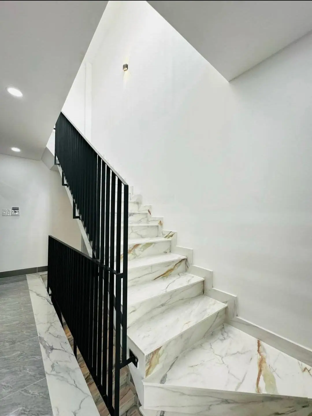 CẦN THANH LÝ GẤP NR GIÁ 3TỶ750 tại Đoàn Văn Bơ, Phường 13, Quận 4, TP.HCM,