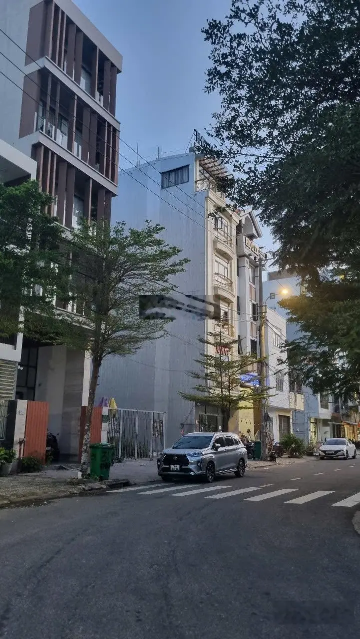 Siêu hiếm!! toà nhà 6 tầng mt lê văn thứ thông thẳng biển sơn trà dòng tiền ổn định