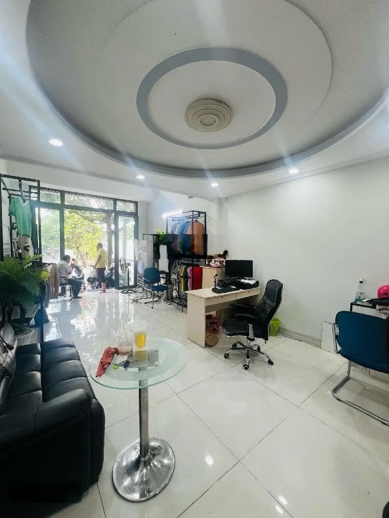 Bán nhà mặt tiền- trần văn kiểu-quận 6- ngang 4mx18- 4 tầng- 11.x tỷ