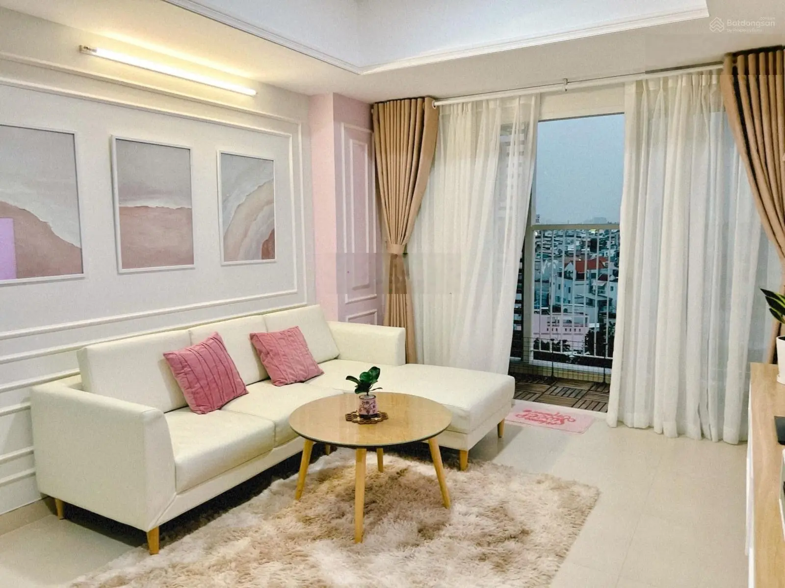 Bán nhanh trong tháng! Bán căn hộ Carillon 7 Tân Phú 86m2 3 phòng ngủ Giá 1Tỷ980 tặng full nội thất
