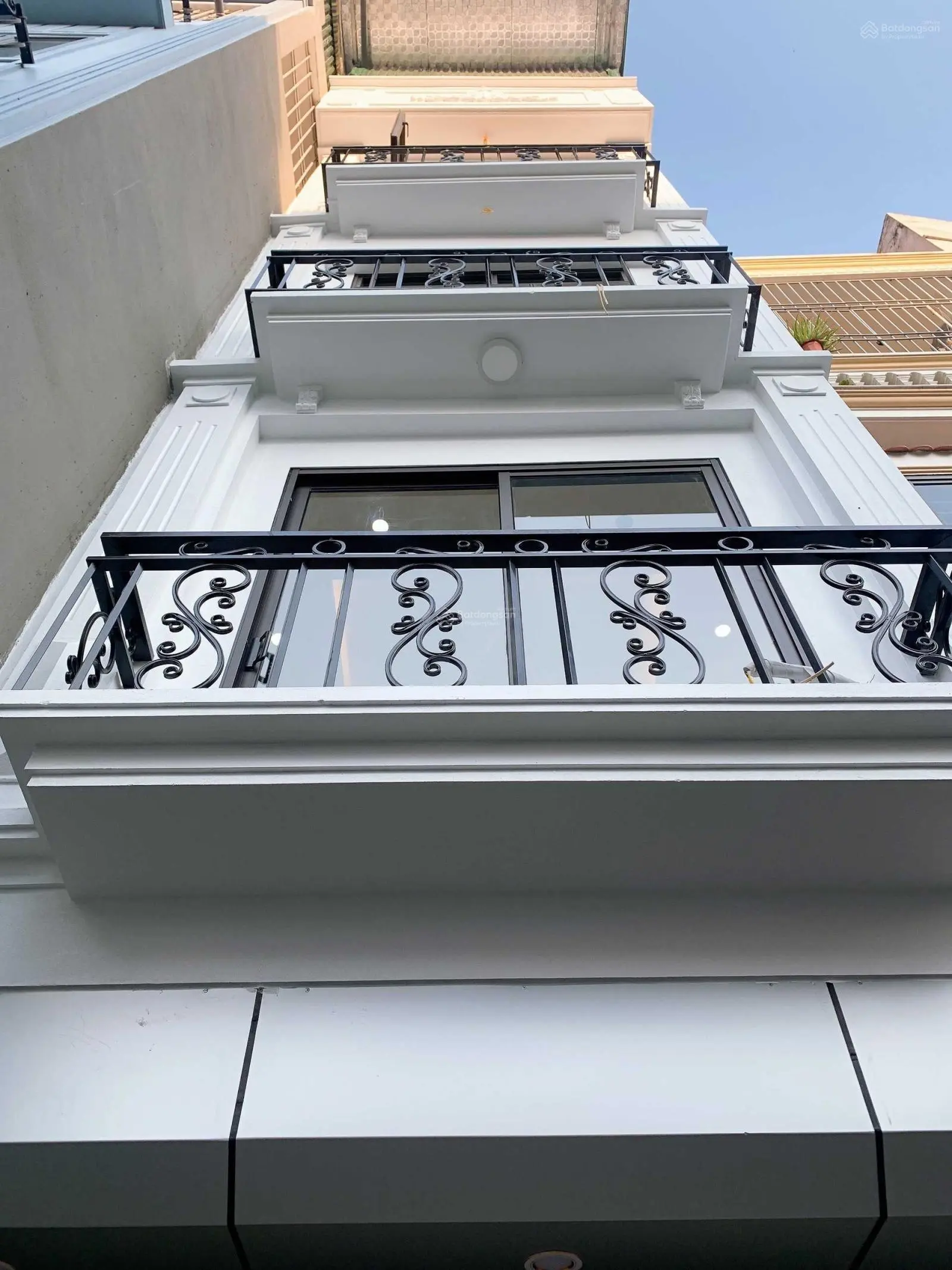 Bán gấp nhà 4T Dân xây phố Tố Hữu Phan Đình Giót Hà Đông 41m2 ô tô đỗ cửa giá chỉ 6.15tỷ 0972 096 ***