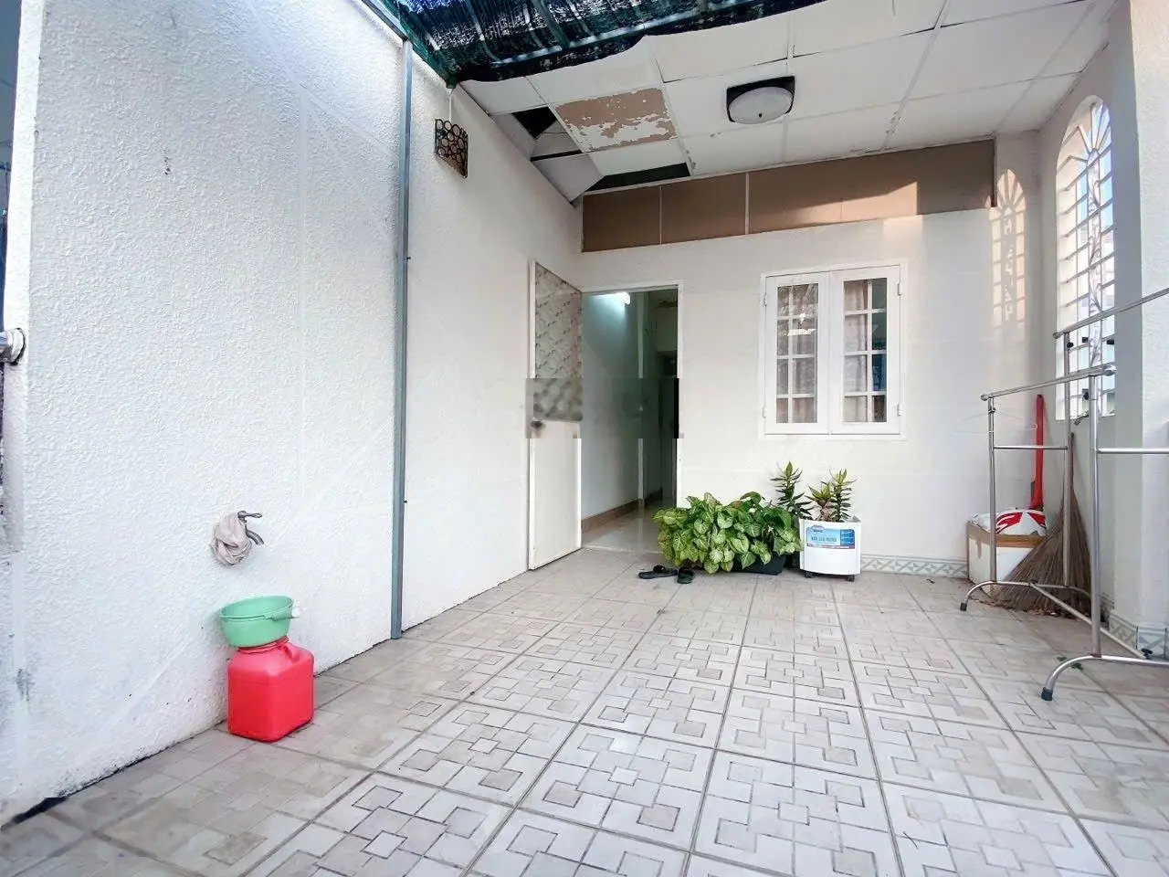 Hiếm có- mặt tiền kinh doanh gần trục đường 3/2, quận 11- 50 m2 vuông vức- 3pn 3wc- giá chỉ 9.9 tỷ