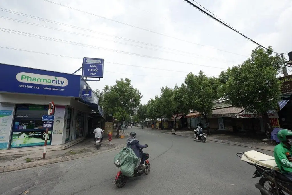 Đất Trung Mỹ Tây hẻm xe hơi, vị trí đẹp. 4x17m, Song Hành, Quận 12