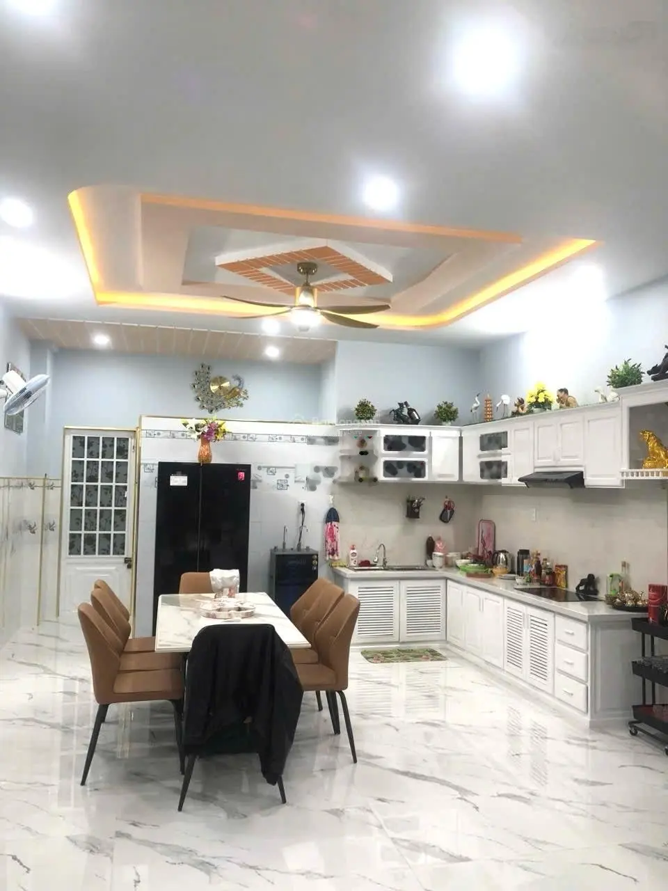Bán nhà tiền Bế Văn Đàn 98m2 - 3 tầng - nhà mới kiên cố - kinh doanh tốt - 7.95 tỷ