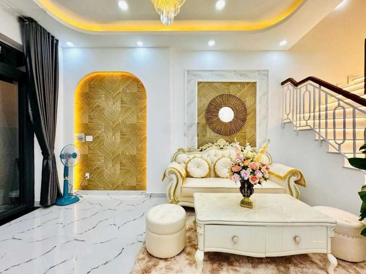 Căn mặt tiền Trương Quốc Dung, Phú Nhuận cần bán gấp TL thích hợp kinh doanh, sổ riêng