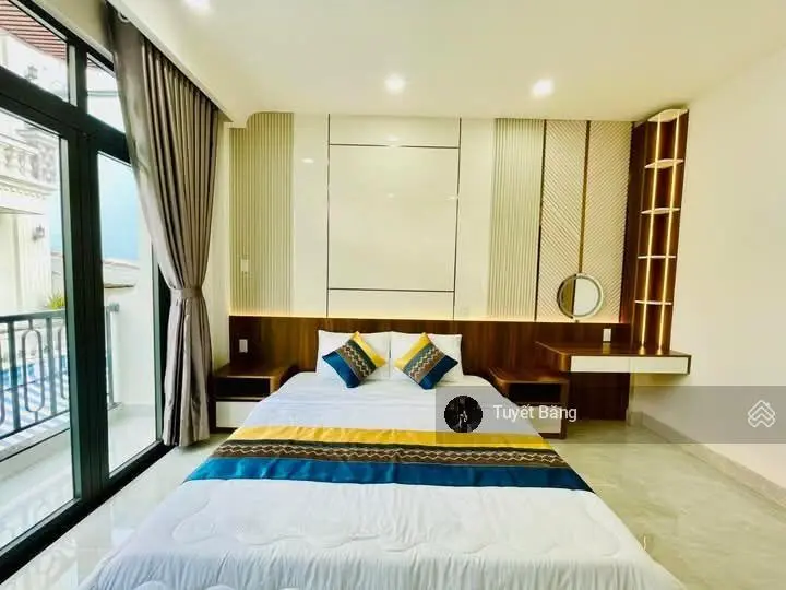 Gía cắt lỗ sâu chỉ 3 tỷ 2 ngay đường Ngô Quyền,Hiệp Phú,quận 9.Phía sau Vincom Plaza Lê Văn Việt.