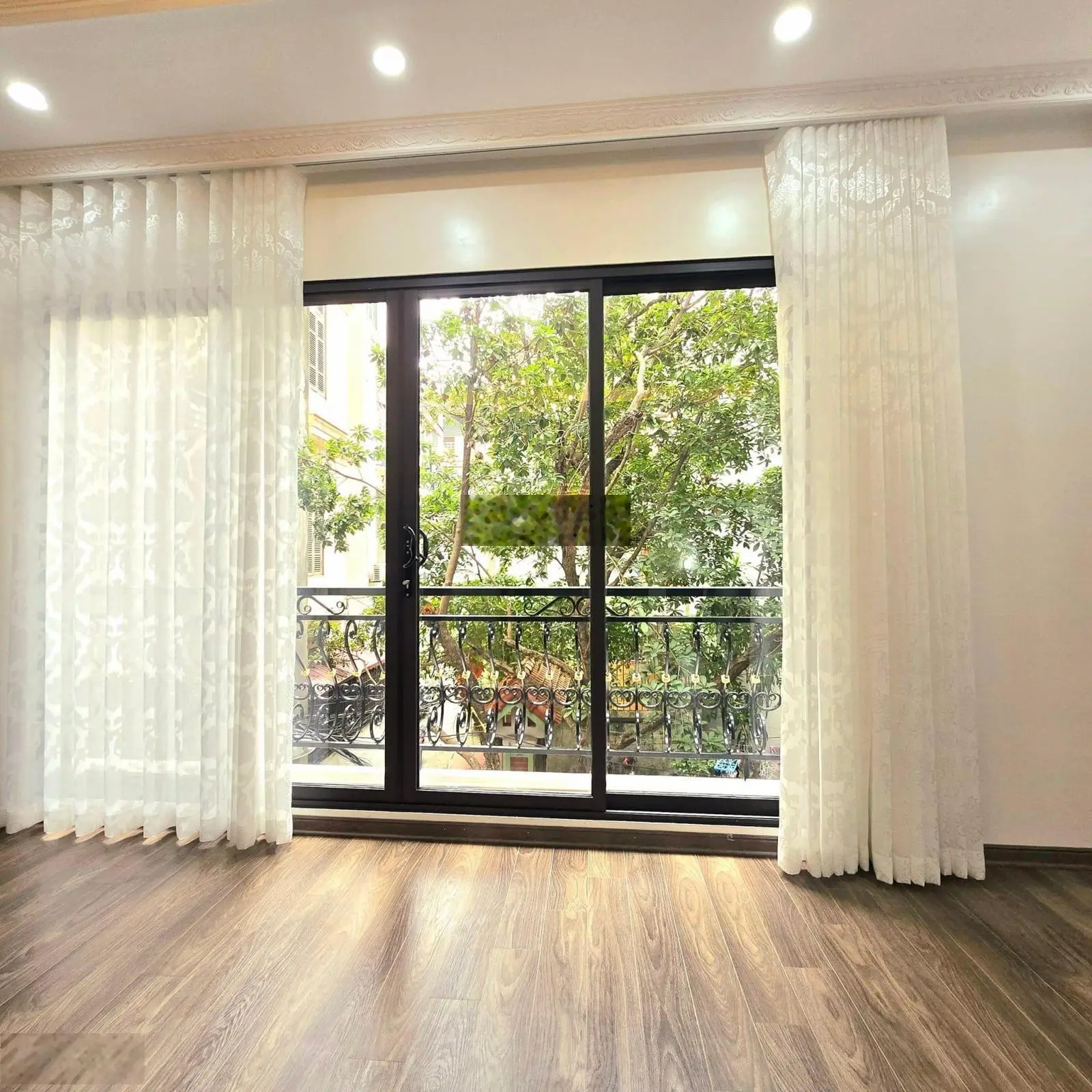 Ngõ 38 Xuân La, Tây Hồ 55m2 - 6T Thang máy, Nhà mới, Gần phố, Chợ, Sát ô tô, Ngõ thông. Chỉ 11.3 Tỷ