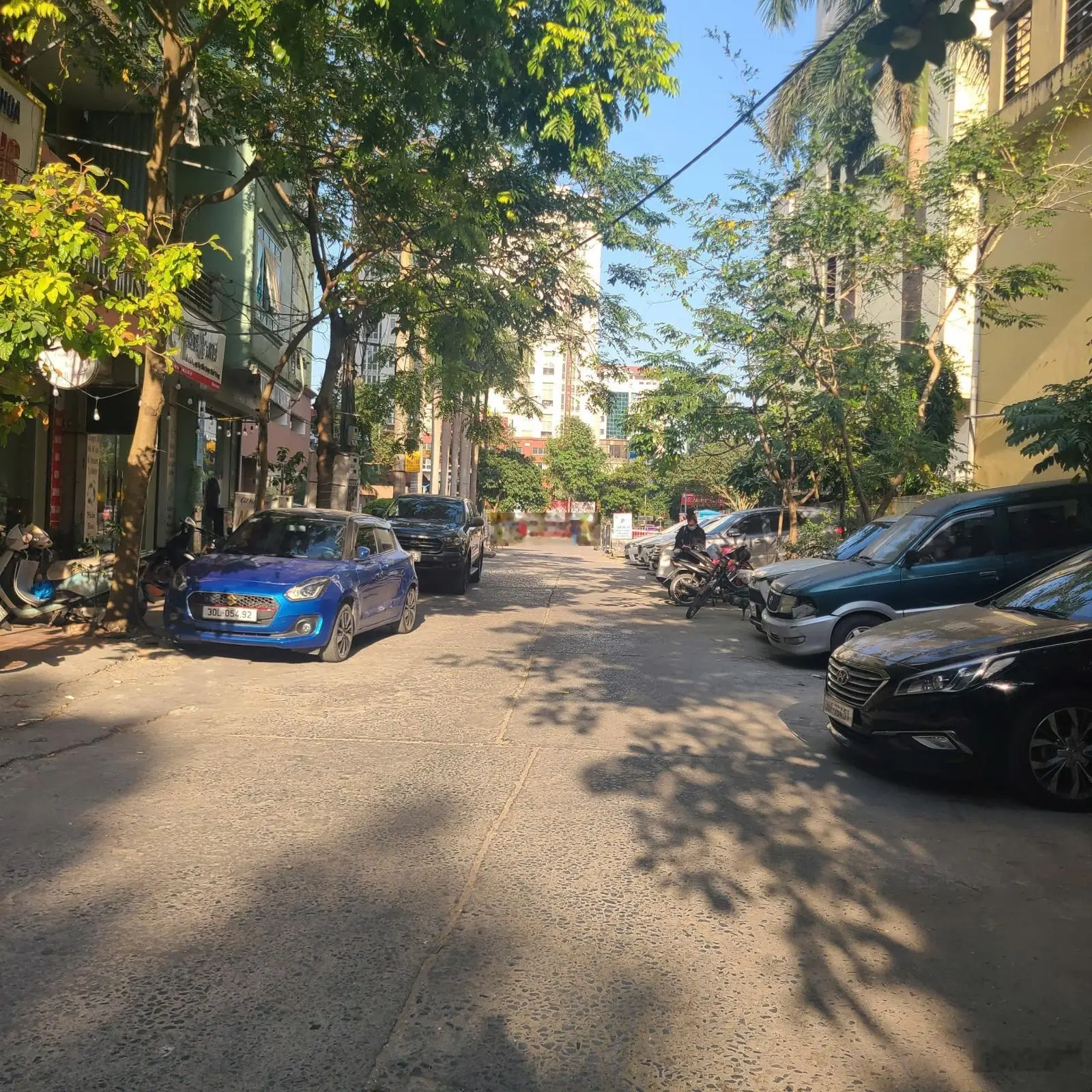 Bán căn nhà 6T Mỗ Lao, Hà Đông, HN số 24 ngõ 102 Trần Phú - dãy 2 Trần Phú thông phố Vũ Trọng Khánh