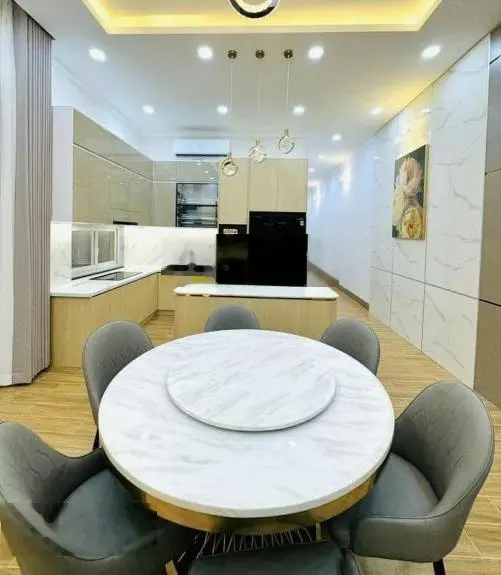 Cần bán gấp nhà Nguyễn Xí, p13, Bình Thạnh. Dt 54m2. Sổ hồng riêng, giá 2,3 tỷ