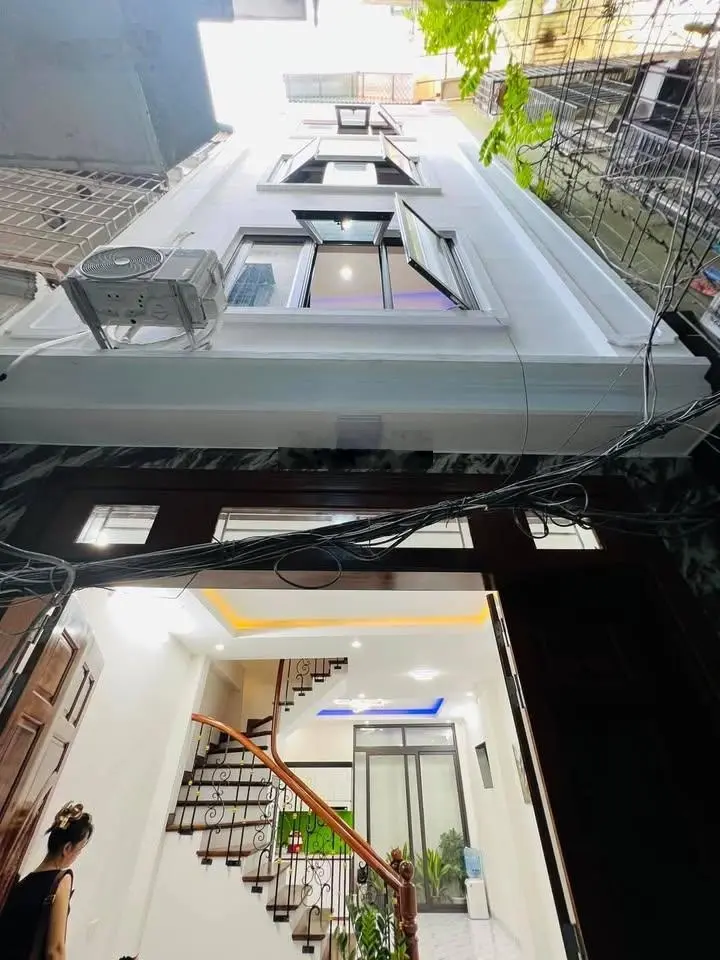 Chính chủ gửi bán nhà dân 5 tầng 48m2 phân lô, ô tô tránh Đấu Giá Ngô Thì Nhậm, Hà Đông, HƠN 13 tỷ