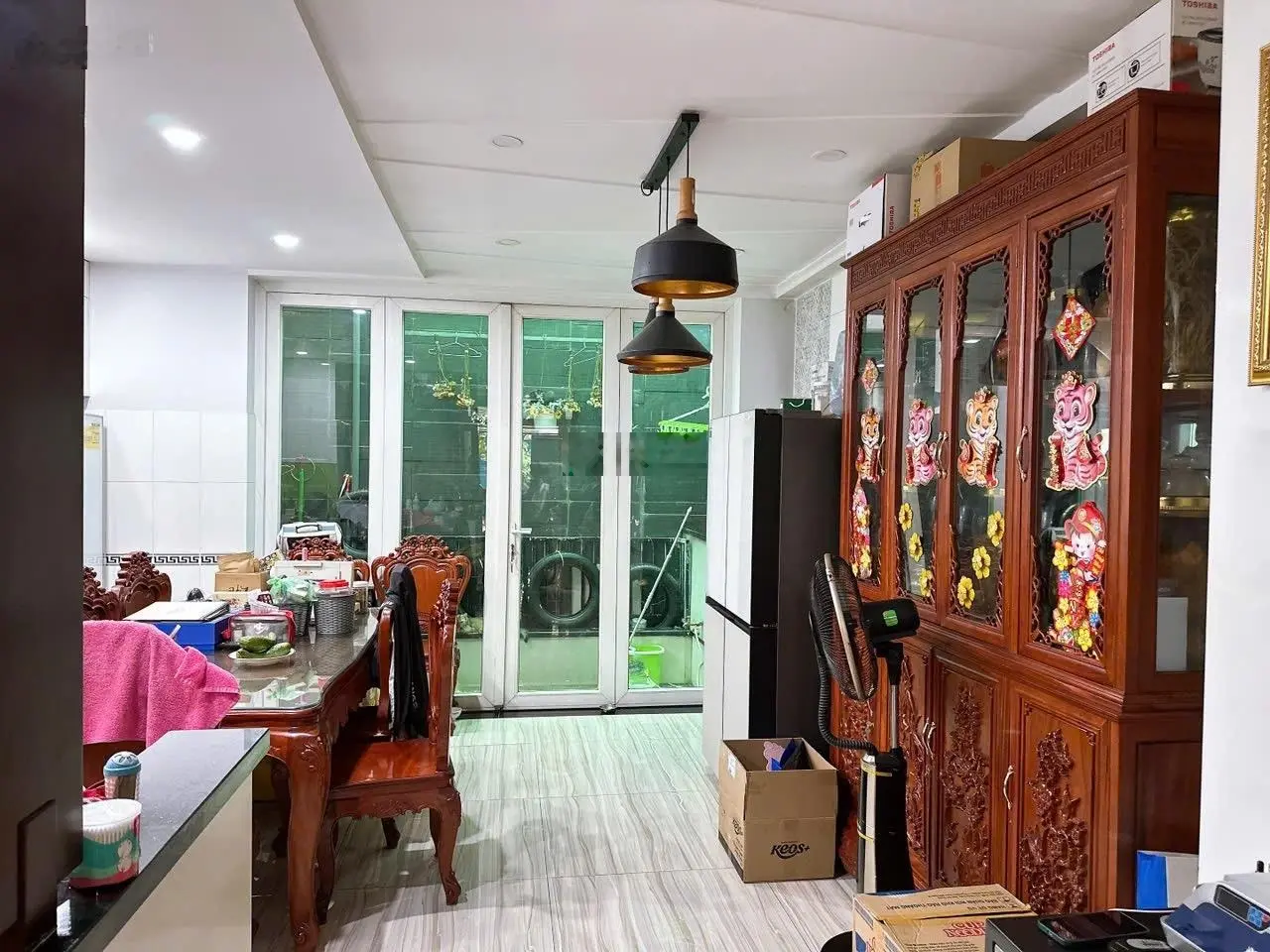 Cần bán gấp MT đường 32A diện tích 5x20,3.5 tấm có đầy đủ nội thất