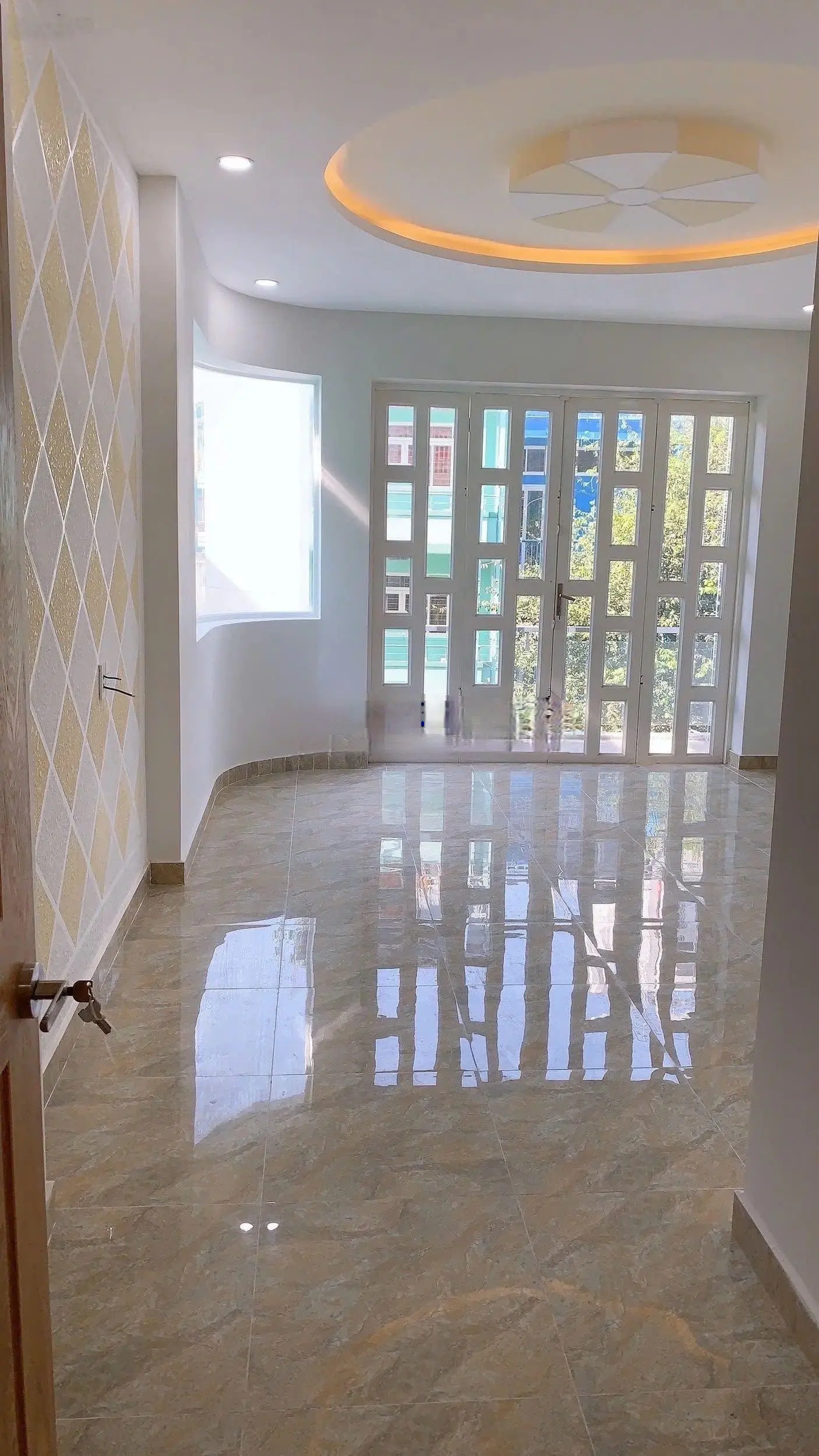 Bán căn nhà gần BV Bệnh Nhiệt Đới 40m2 Phan Văn Trị, P2, Q5. Có sổ hồng sẵn, hẻm oto 7m