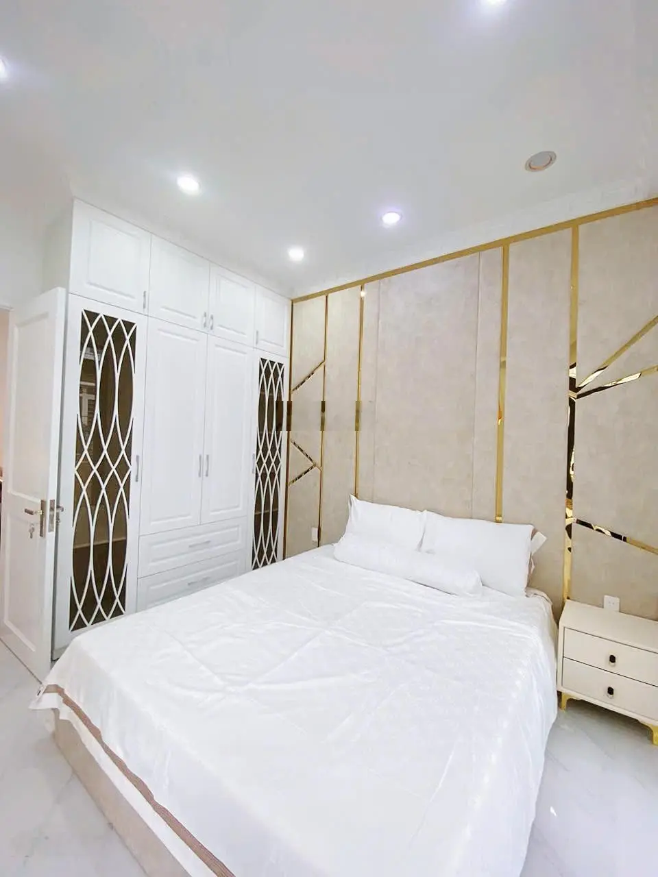 Bán nhà mới góc 2 mặt tiền-khu dân cư-huỳnh tấn phát-nhà bè