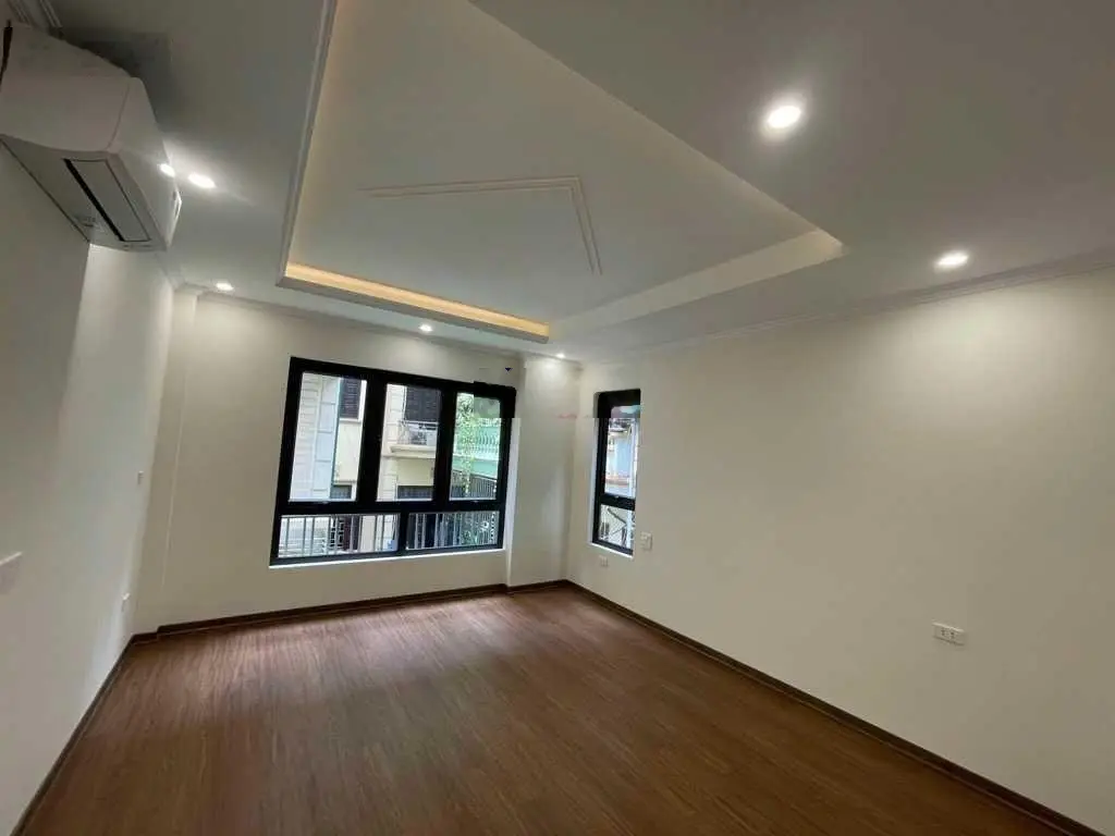 Bán gấp nhà Liễu Giai - Văn Cao 31m/39m2 x7 tầng thang máy lô góc 2 mặt thg ôtô 9.7 tỷ 0394 743 ***