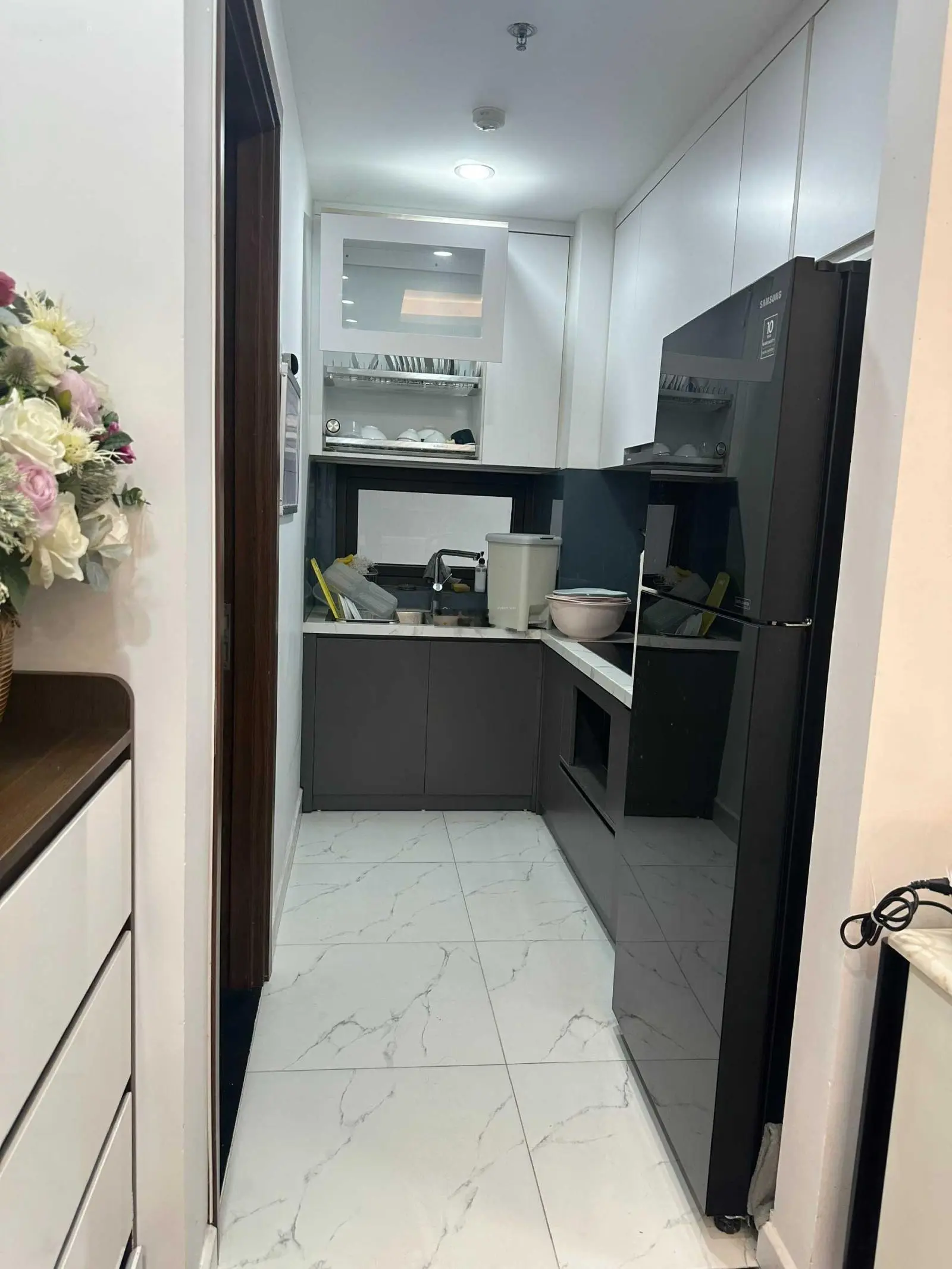 (Chính chủ) Cần bán gấp căn 55m2 CC Phương Đông Green Park 2PN 2WC, sẵn sổ full nội thất. Giá 3tỷ
