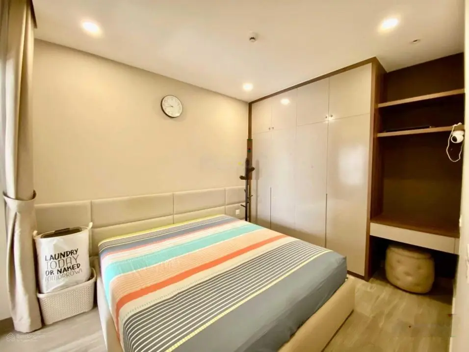 Chính chủ gửi bán nhanh căn 2PN 2WC nội thất cao cấp xịn giá 75m2 giá bán 4tỷ full nội thất cao cấp