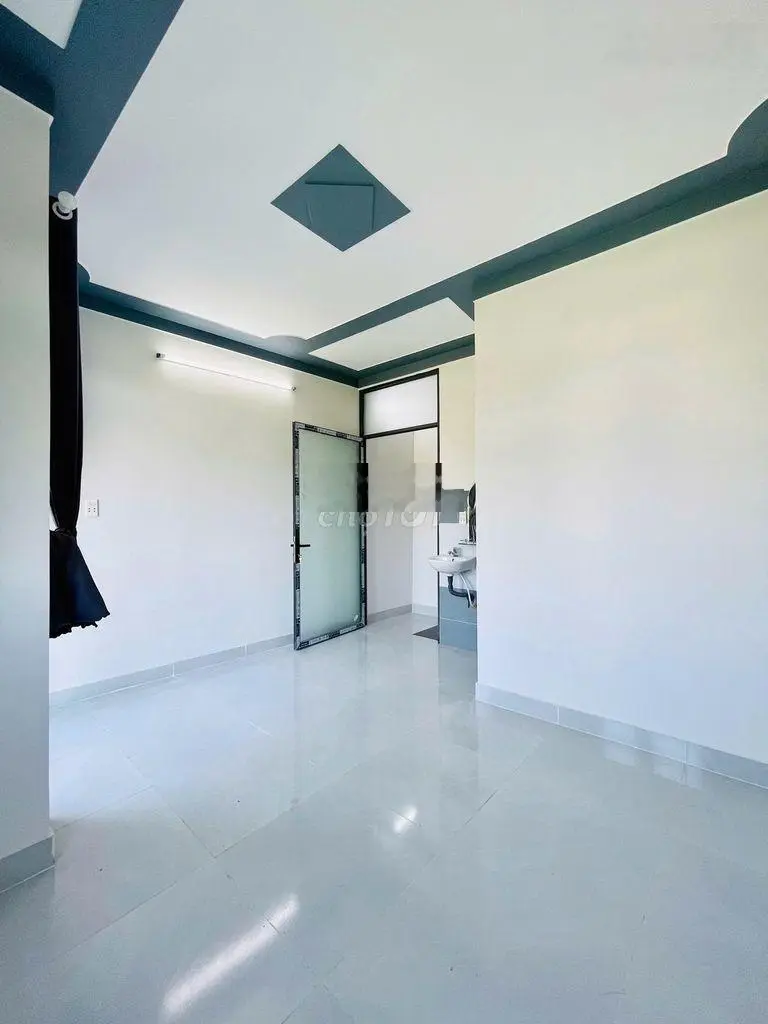 Tôi cần tiền trả NH nên ra căn nhà ở chợ Mỹ Hạnh Nam giá 595tr