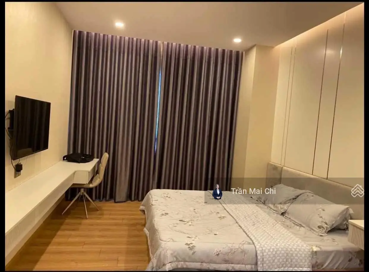 Bán nhanh căn hộ rộng 131m2. 3 phòng ngủ tuyệt đẹp tại căn hộ Đà Nẵng Plaza. 16 Trần Phú, Đà Nẵng